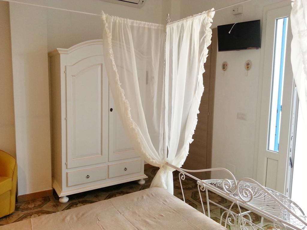 Torre Pali B&B Brezza Marina חדר תמונה